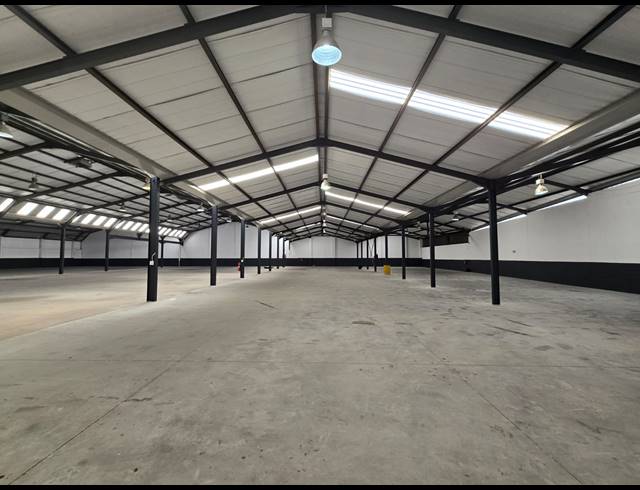 3,170M² WAREHOUSE TO LET IN BRACKENFELL INDUSTRIAL